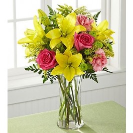 THE FTD® BRIGHT & BEAUTIFUL™ BOUQUET, THE FTD® BRIGHT & BEAUTIFUL™ BOUQUET