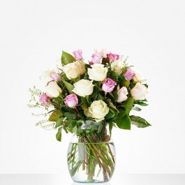 Bouquet: Soft roses; excl. vase, Bouquet: Soft roses; excl. vase