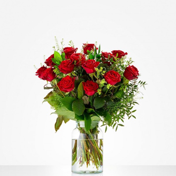 Bouquet: Lovely red roses; excl. vase, Bouquet: Lovely red roses; excl. vase