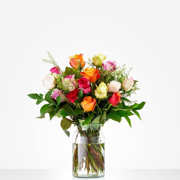 Bouquet: Colourful roses; excl. vase, Bouquet: Colourful roses; excl. vase